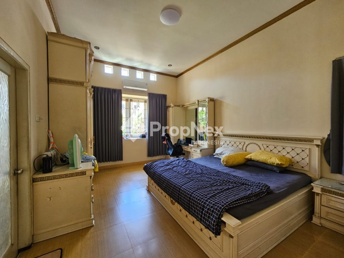 Rumah Sutorejo Lokasi Strategis Nilai Investasi Tinggi — foto 9